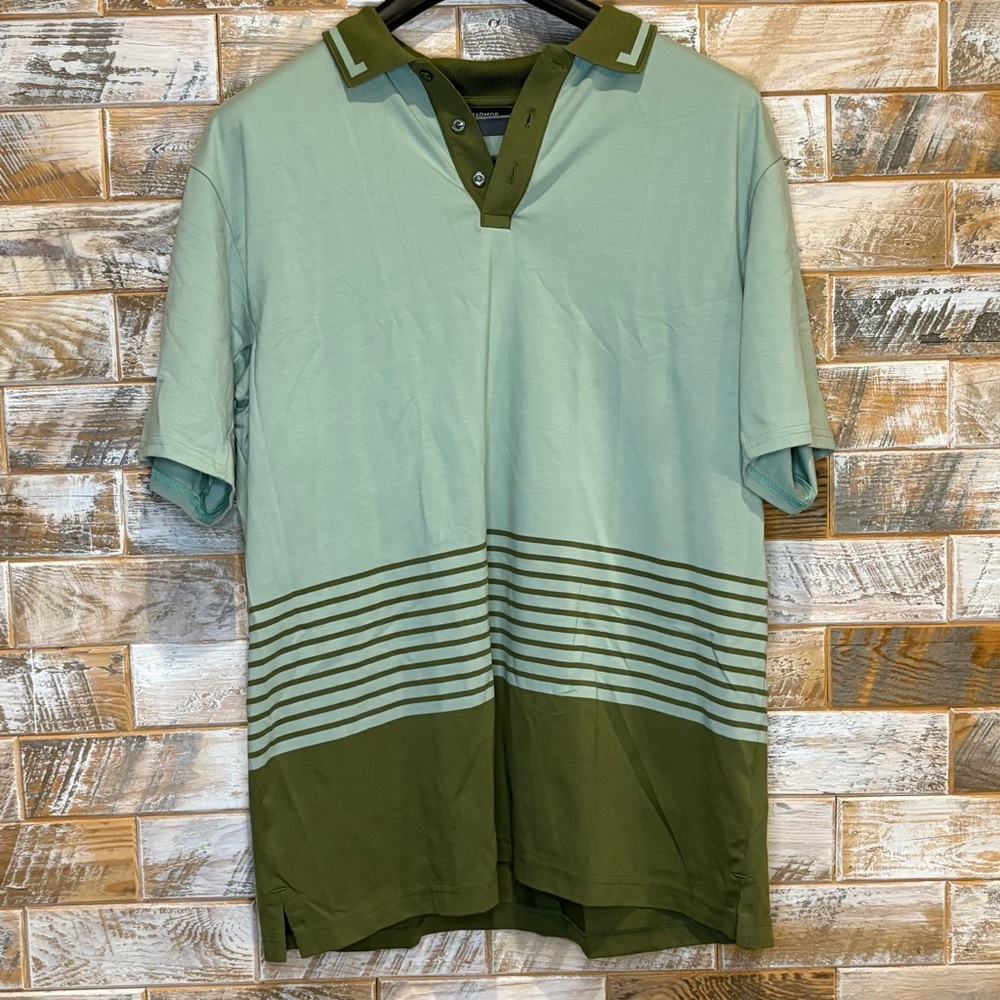 Radmor- Stylish Two-Tone Men's Polo Shirt.  Size XL.  Great condition.